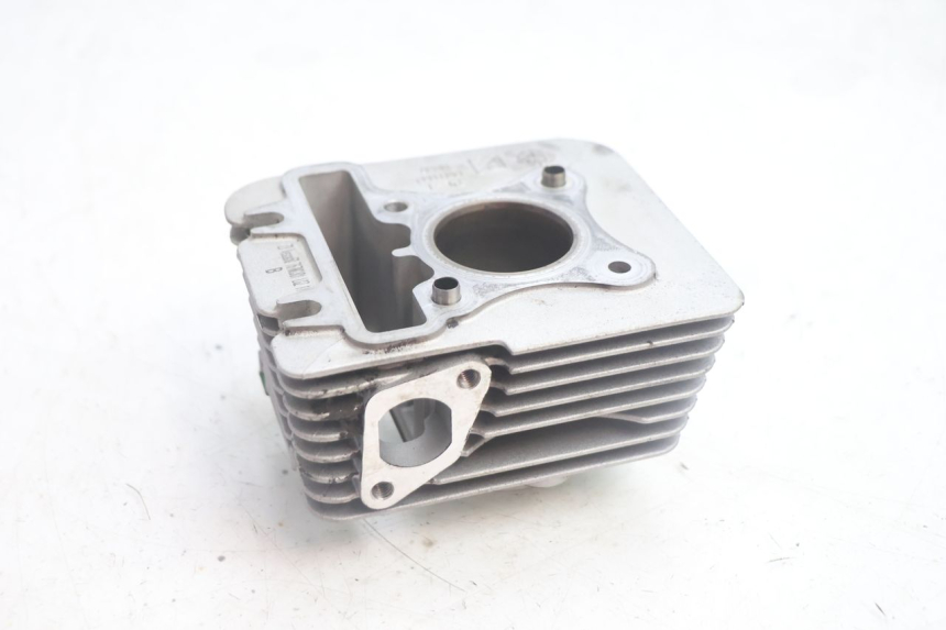 photo de CILINDRO PISTON PIAGGIO ZIP IGET 4T 50 (2021 - 2023) - Estado de la superficie y material