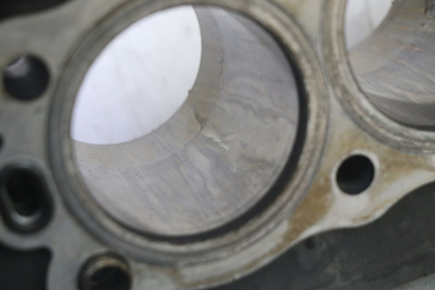 photo de CILINDRO PISTON KAWASAKI ZR 7 750 (1999 - 2004) - Otra vista del artículo