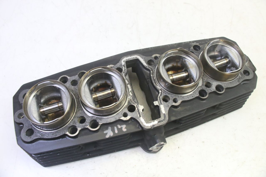 photo de CILINDRO PISTON KAWASAKI ZR 7 750 (1999 - 2004) - Detalles de los puntos de fijación