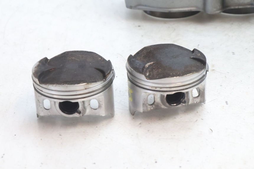photo de CILINDRO PISTON KAWASAKI ZZR 600 (1995 - 2004) - Características distintivas