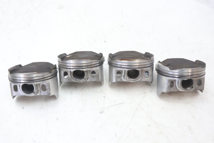 photo de CILINDRO PISTON KAWASAKI ZZR 600 (1995 - 2004) - Estado de la superficie y material