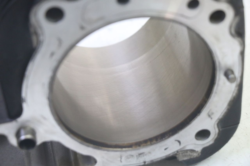 photo de CILINDRO BMW R RT ABS 1200 (2010 - 2014) - Detalles de los puntos de fijación