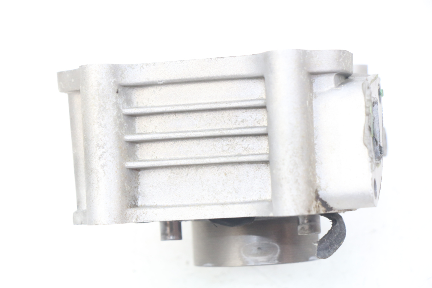 photo de CILINDRO TNT MOTOR ROMA 10' 4T 50 (2007 - 2018) - Otra perspectiva