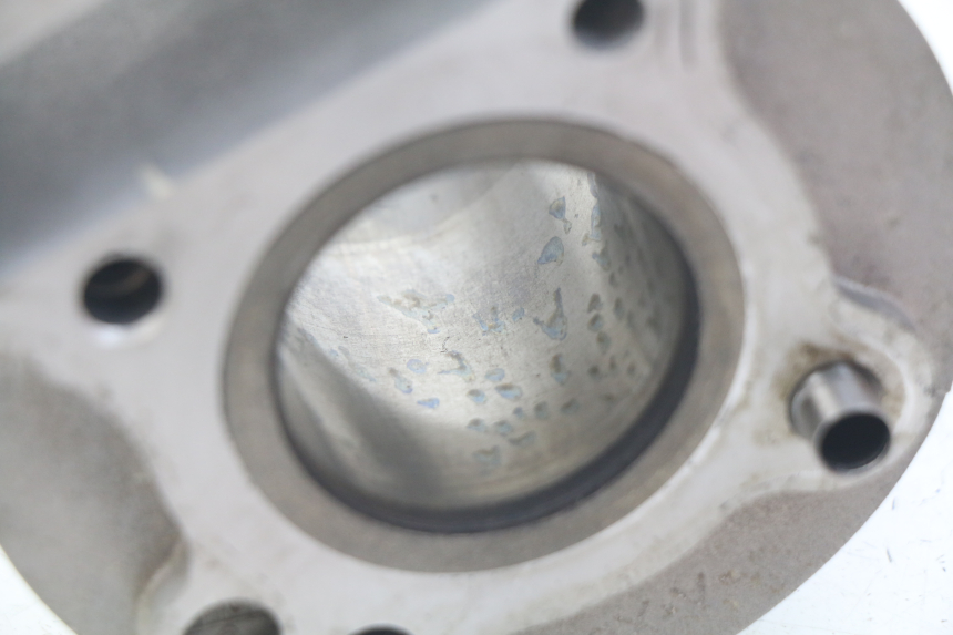 photo de CILINDRO TNT MOTOR ROMA 10' 4T 50 (2007 - 2018) - Marcados y referencias originales