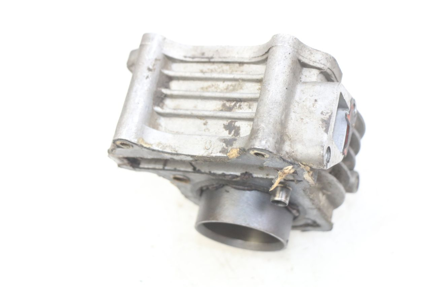 photo de CILINDRO TNT MOTOR ROMA 10' 4T 50 (2019 - 2022) - Detalles de los puntos de fijación