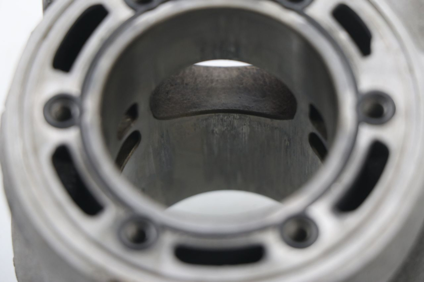 photo de CILINDRO KTM SX 85 (2003 - 2012) - Detalles de los puntos de fijación