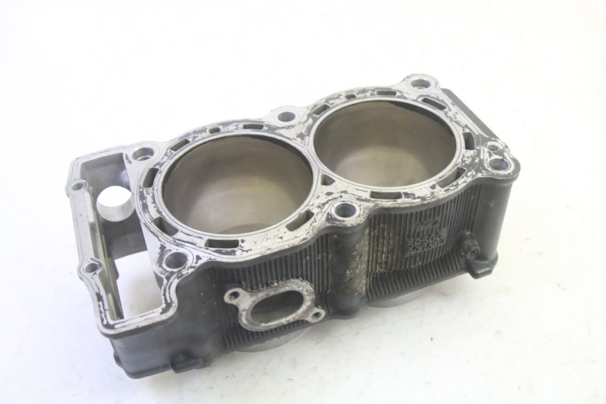 photo de CILINDRO YAMAHA TDM ABS 900 (2002 - 2014) - Otra perspectiva