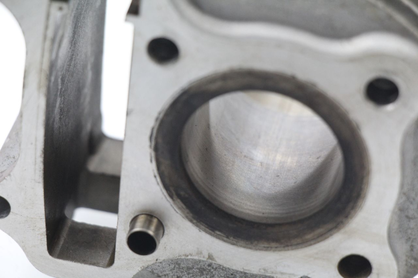 photo de CILINDRO BAOTIAN TRAVEL SPIRIT 50 (2010 - 2012) - Otra perspectiva