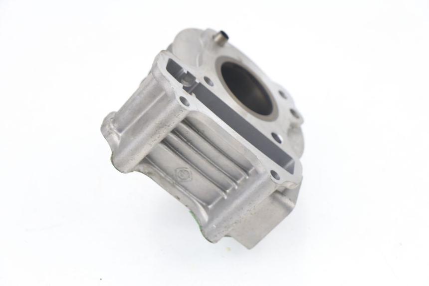 photo de CILINDRO JM MOTORS VIPER 4T 50 (2015 - 2022) - Detalles de los puntos de fijación