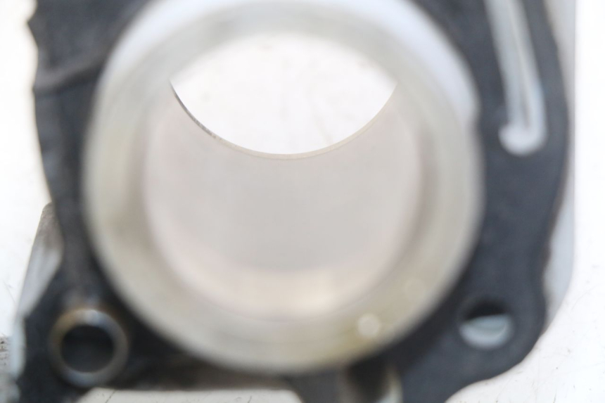 photo de CILINDRO PEUGEOT VIVACITY NEW 4T 50 (2008 - 2017) - Otra perspectiva