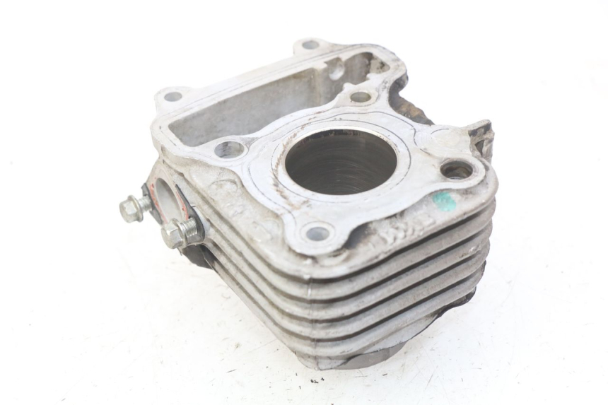 photo de CILINDRO PEUGEOT VIVACITY NEW 4T 50 (2008 - 2017) - Recambio usado revisado