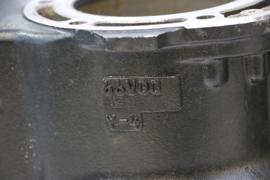photo de CILINDRO YAMAHA WAVE RUNNER GP R 1200 (2000 - 2003) - Otra perspectiva