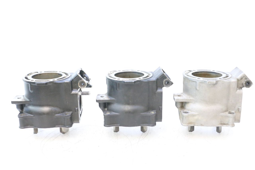 photo de CILINDRO YAMAHA WAVE RUNNER GP R 1200 (2000 - 2003) - Recambio usado revisado