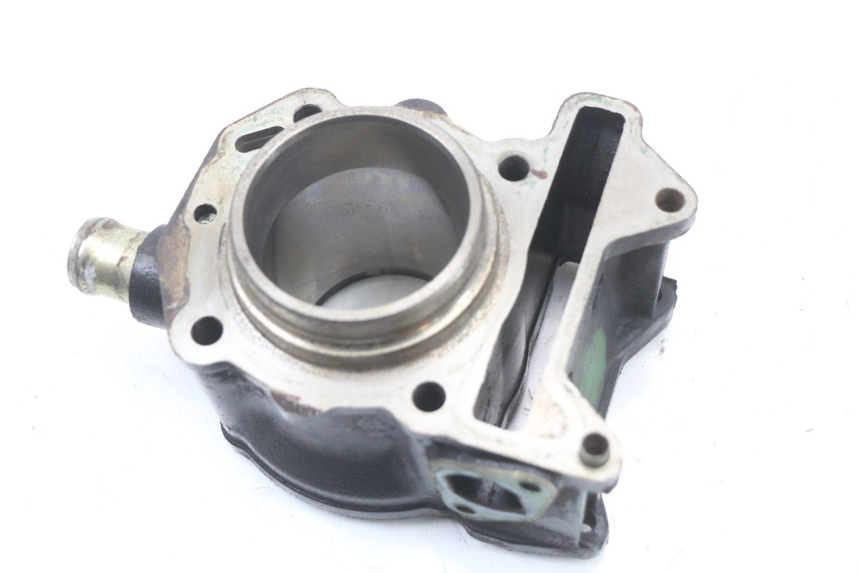 photo de CILINDRO PIAGGIO X8 125 (2004 - 2007) - Estado de la superficie y material