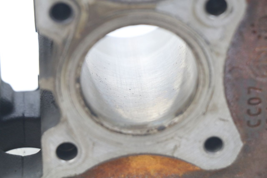 photo de CILINDRO PIAGGIO ZIP 4T 50 (2018 - 2020) - Otra perspectiva