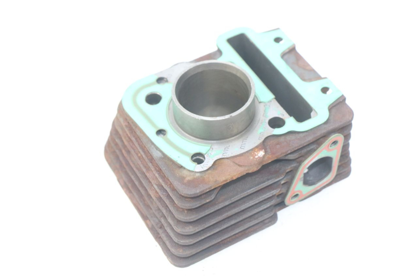 photo de CILINDRO PIAGGIO ZIP 4T 50 (2018 - 2020) - Primer plano técnico