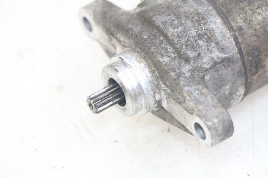 photo de MOTOR DE ARRANQUE. KYMCO AGILITY 16+ 4T 50 (2018 - 2023) - Otra perspectiva