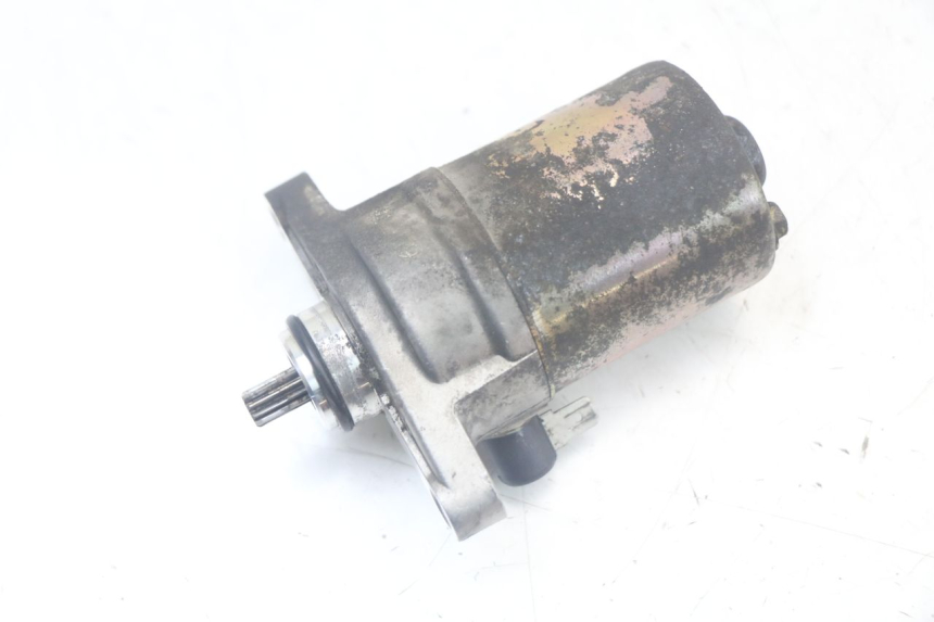 photo de MOTOR DE ARRANQUE KYMCO AGILITY 4T 50 (2018 - 2022) - Zoom estado de uso