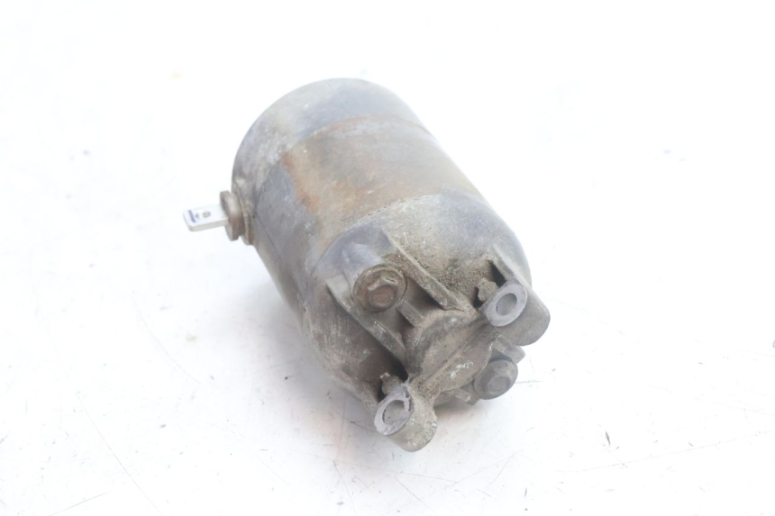 photo de ARRANQUE YAMAHA BW'S BWS 125 (2010 - 2013) - Detalles de los puntos de fijación