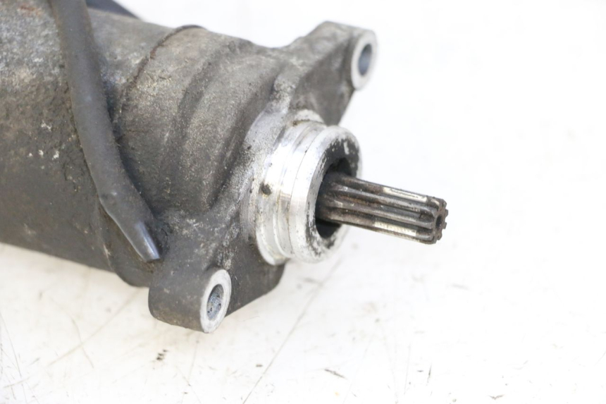 photo de ARRANQUE YAMAHA BW'S 100 (1999 - 2002) - Detalles de los puntos de fijación