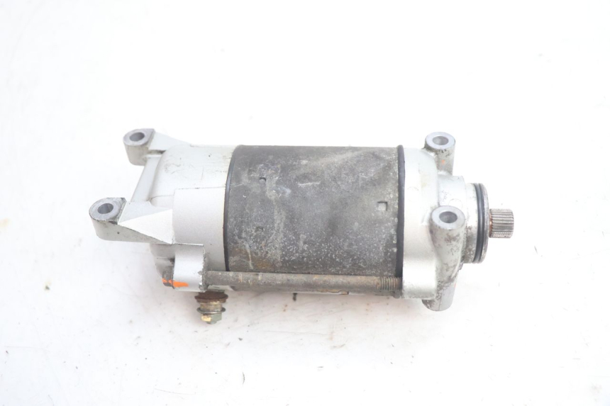 photo de ARRANQUE HONDA CB TWO FIFTY 250 (1991 - 2002) - Primer plano técnico