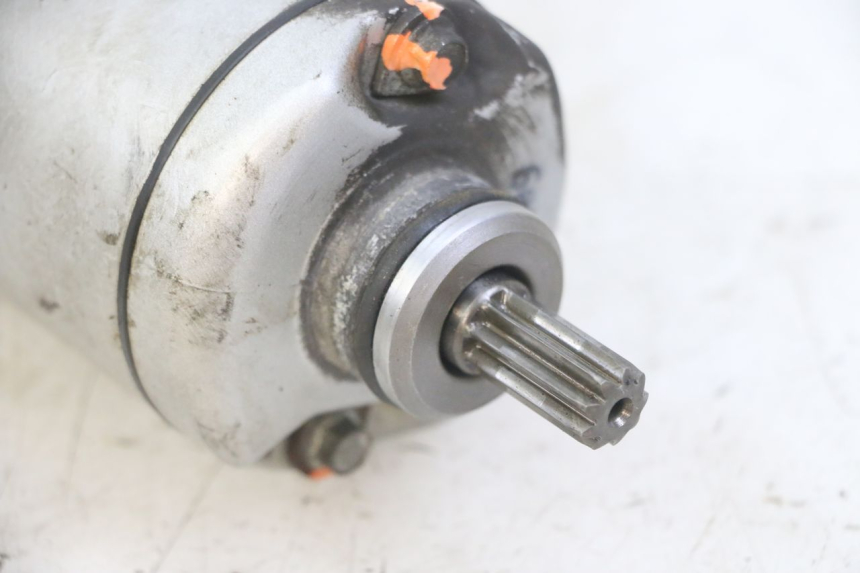 photo de ARRANQUE HONDA CBF 500 (2004 - 2007) - Detalles de los puntos de fijación