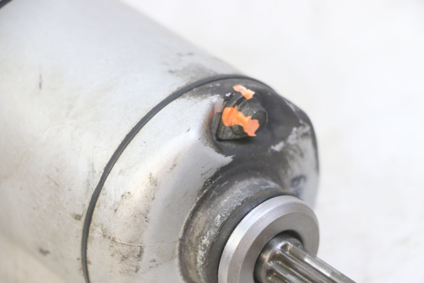 photo de ARRANQUE HONDA CBF 500 (2004 - 2007) - Estado de la superficie y material