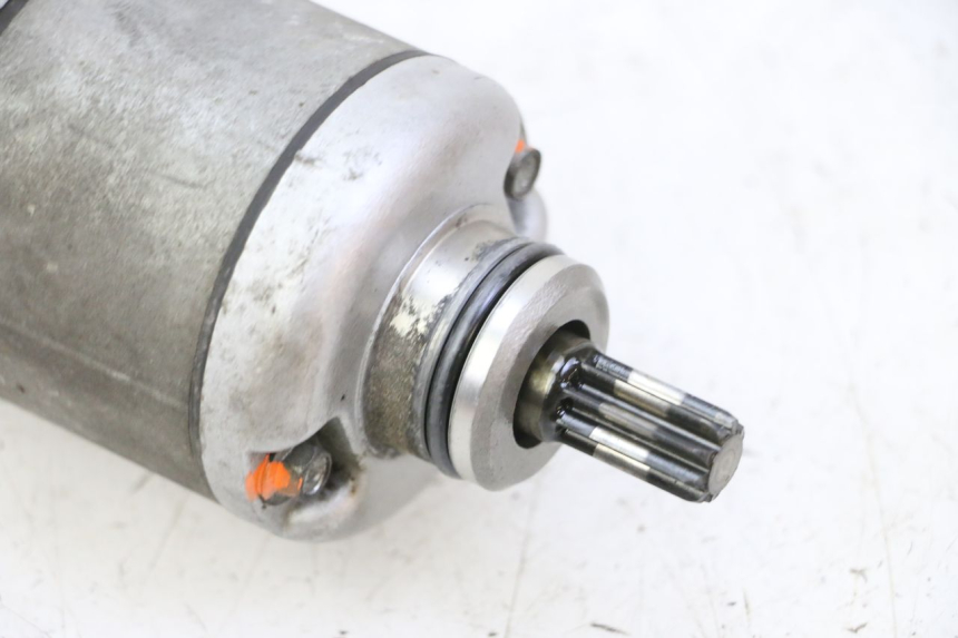 photo de ARRANQUE HONDA CBF 125 (2009 - 2015) - Primer plano técnico