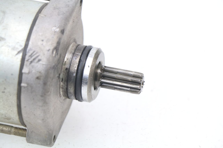 photo de ARRANQUE HONDA CBR 929 RR FIREBLADE 900 (2000 - 2001) - Zoom estado de uso