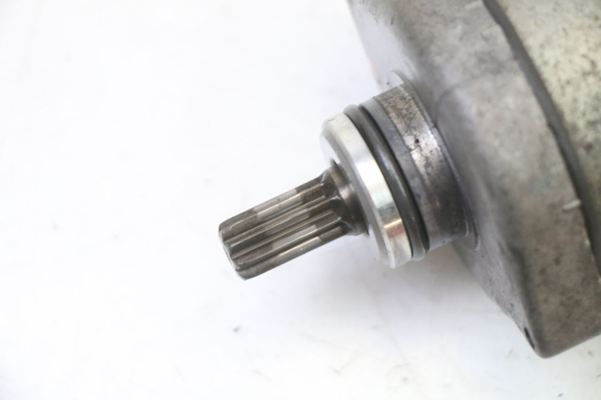 photo de MOTOR DE ARRANQUE HONDA CBR RR FIREBLADE 900 (1992 - 1994) - Zoom estado de uso