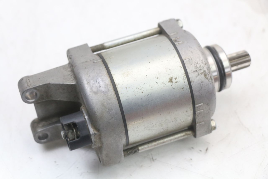photo de ARRANQUE HONDA CRF R 250 (2020 - 2021) - Primer plano técnico