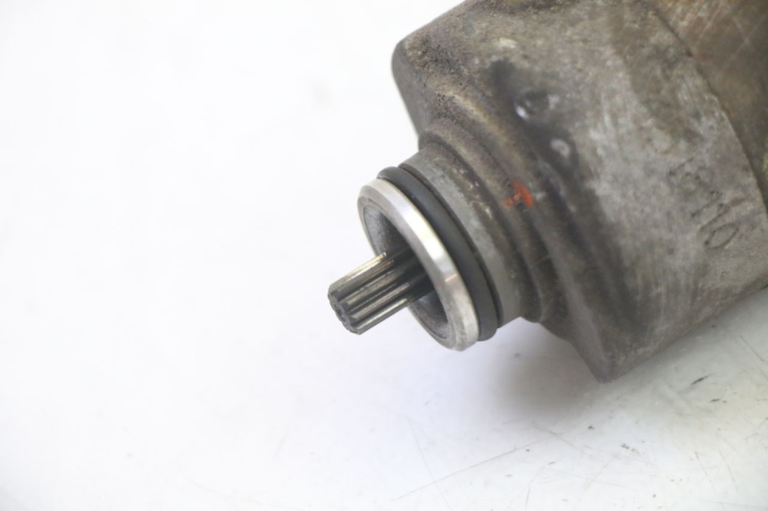 photo de MOTOR DE ARRANQUE SYM CROX 4T 50 (2016 - 2023) - Detalle de la pieza