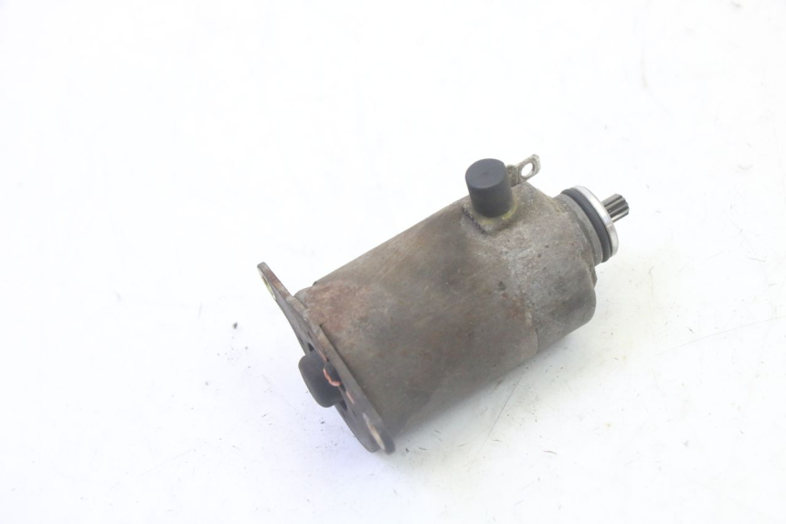 photo de MOTOR DE ARRANQUE SYM CROX 4T 50 (2016 - 2023) - Otra perspectiva