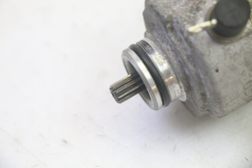 photo de MOTOR DE ARRANQUE SYM CROX 4T 50 (2016 - 2023) - Detalle de la pieza