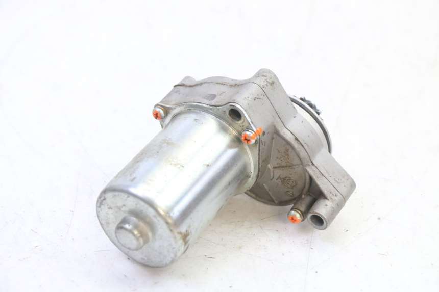 photo de ARRANQUE SPEEDY DELUXE 125 - Detalles de los puntos de fijación