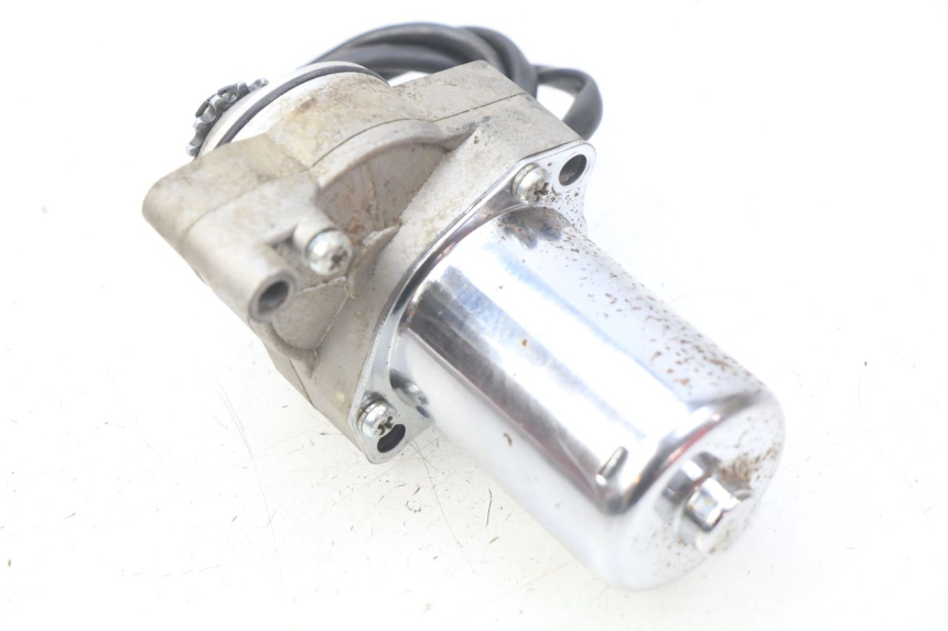 photo de MOTOR DE ARRANQUE CHINESE QUAD ENFANT ATV PUMA 50 - Zoom estado de uso