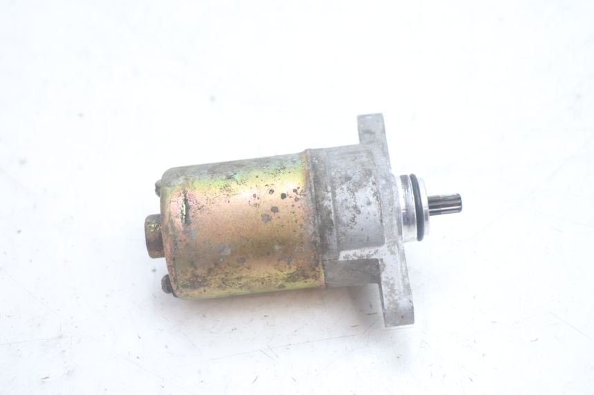 photo de MOTOR DE ARRANQUE JM MOTORS EVOLIS 4T 50 (2018 - 2022) - Primer plano técnico