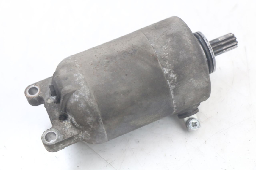 photo de MOTOR DE ARRANQUE MBK FLAME X 125 (2004 - 2007) - Primer plano técnico