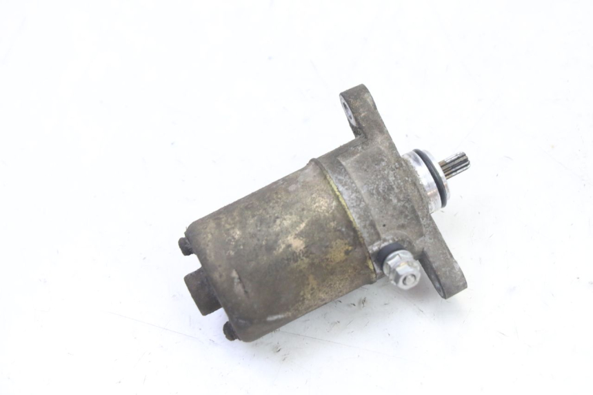 photo de ARRANCADOR VENESI FLY RETRO 4T 50 (2020 - 2025) - Otra perspectiva