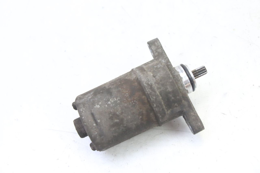 photo de ARRANCADOR VENESI FLY RETRO 4T 50 (2020 - 2025) - Primer plano técnico