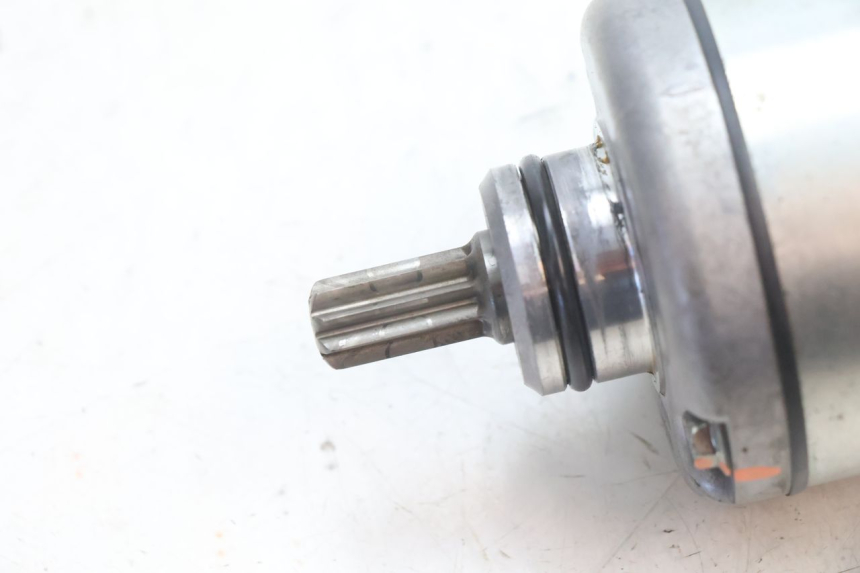 photo de ARRANQUE YAMAHA FZ8 800 (2010 - 2016) - Detalle de la pieza