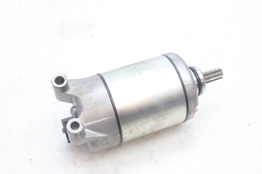 photo de ARRANQUE YAMAHA FZ8 800 (2010 - 2016) - Primer plano técnico
