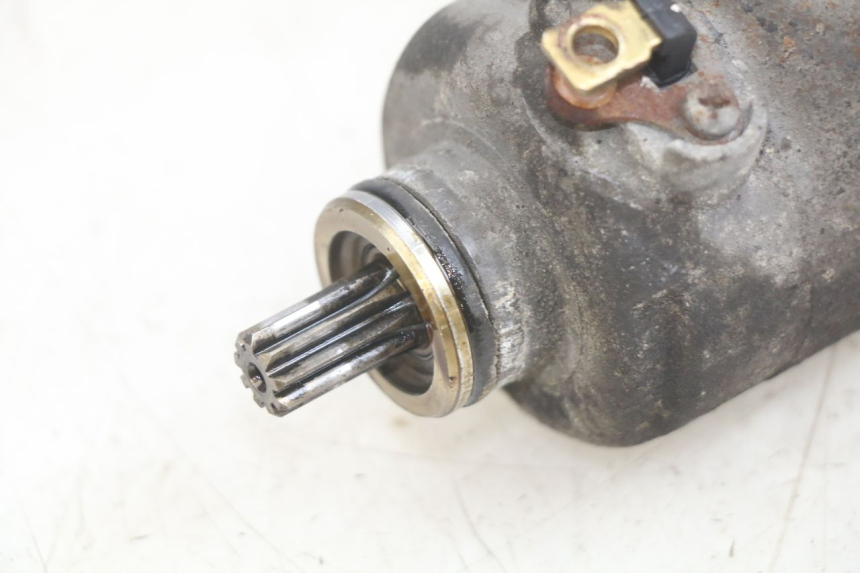 photo de MOTOR DE ARRANQUE SYM GTS EFI 125 (2012 - 2016) - Otra perspectiva