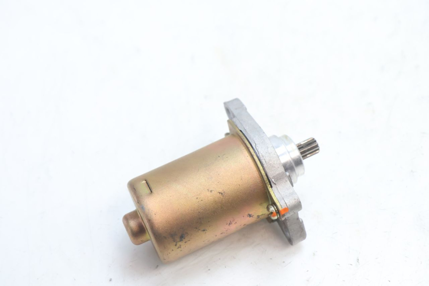photo de ARRANQUE PEUGEOT KISBEE 2T 50 (2018 - 2022) - Primer plano técnico