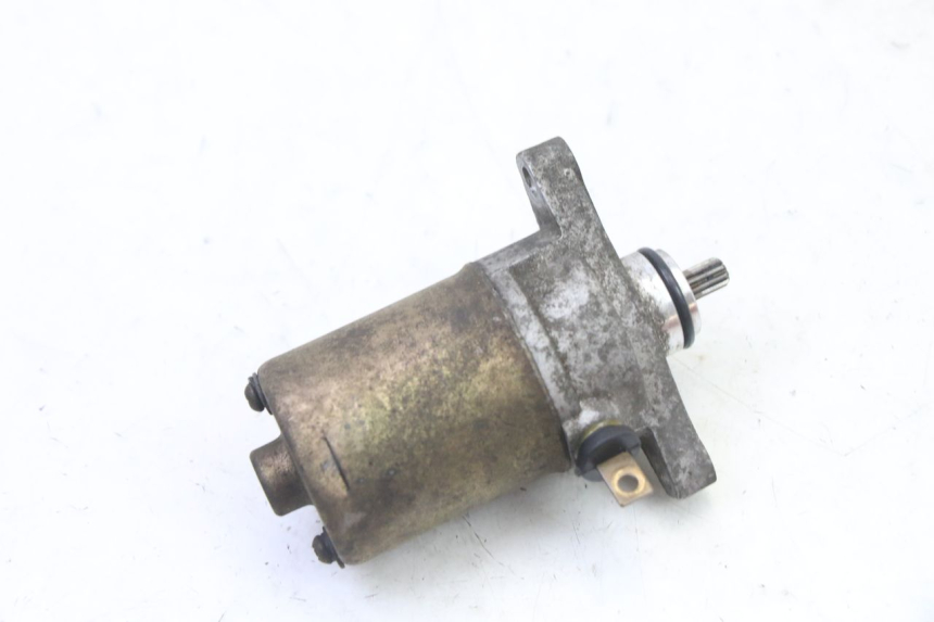 photo de MOTOR DE ARRANQUE PEUGEOT KISBEE 4T 50 (2018 - 2022) - Otra perspectiva