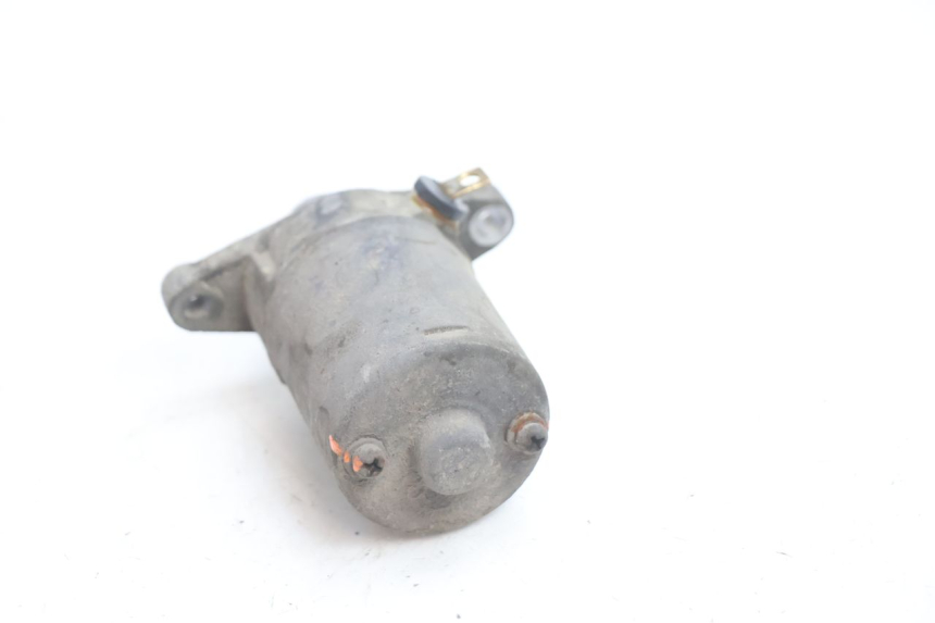 photo de MOTOR DE ARRANQUE PEUGEOT KISBEE 4T 50 (2010 - 2017) - Detalles de los puntos de fijación