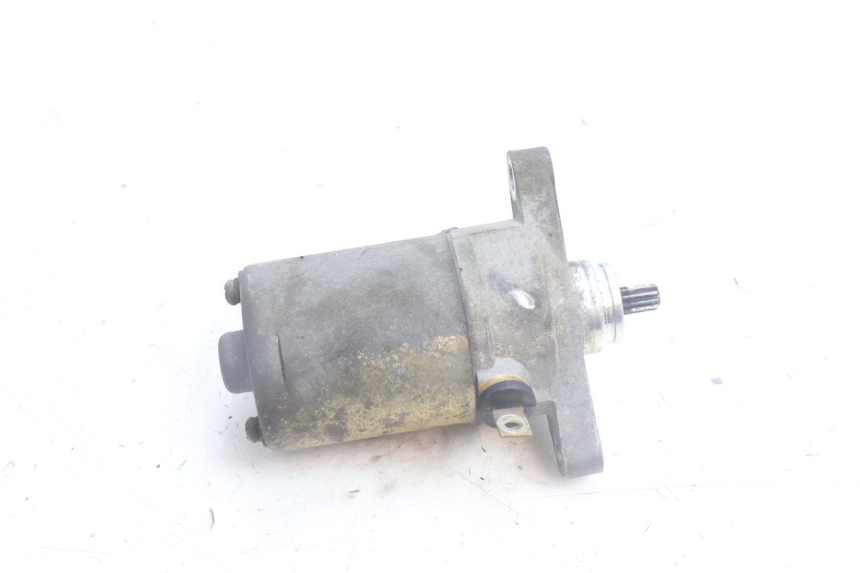 photo de MOTOR DE ARRANQUE PEUGEOT KISBEE 4T 50 (2010 - 2017) - Otra perspectiva