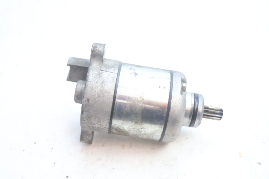 photo de ARRANQUE PIAGGIO LIBERTY 125 (1998 - 2008) - Primer plano técnico