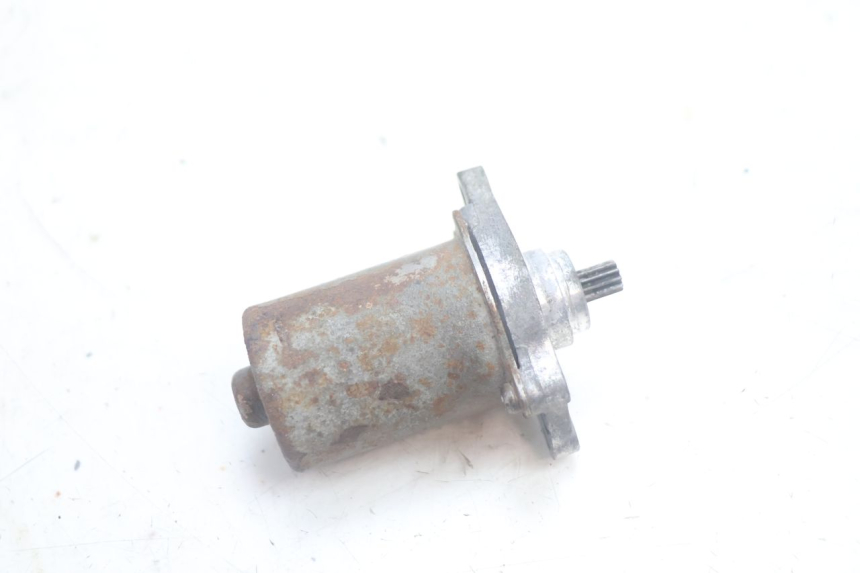 photo de ARRANQUE PIAGGIO LIBERTY 50 (1998 - 2003) - Primer plano técnico