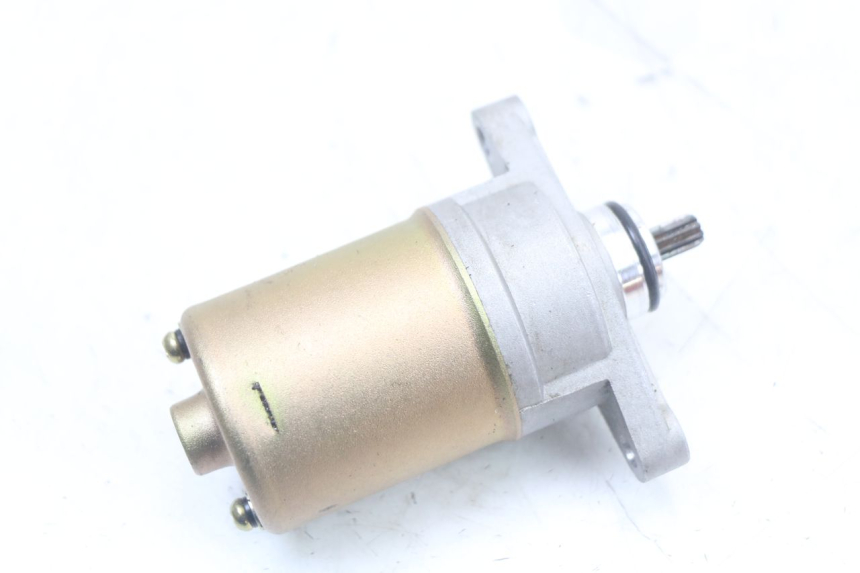 photo de ARRANQUE MASH LEGEND'R 4T 50 (2021 - 2025) - Primer plano técnico